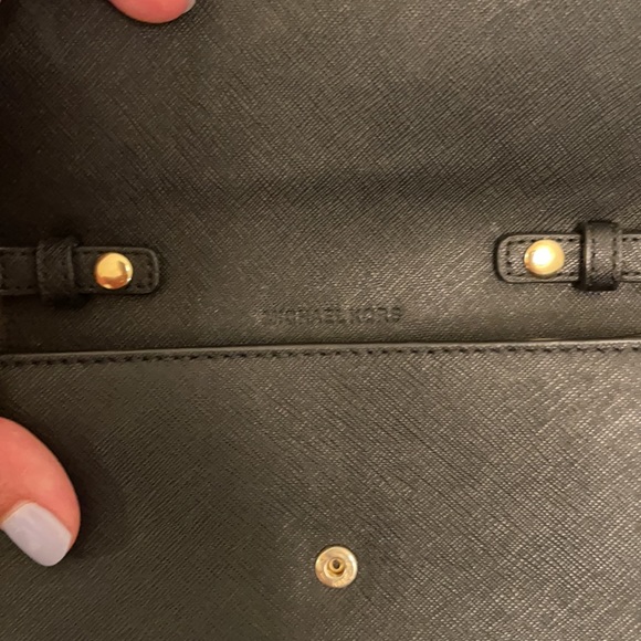 Michael Kors purse - Picture 5 of 5